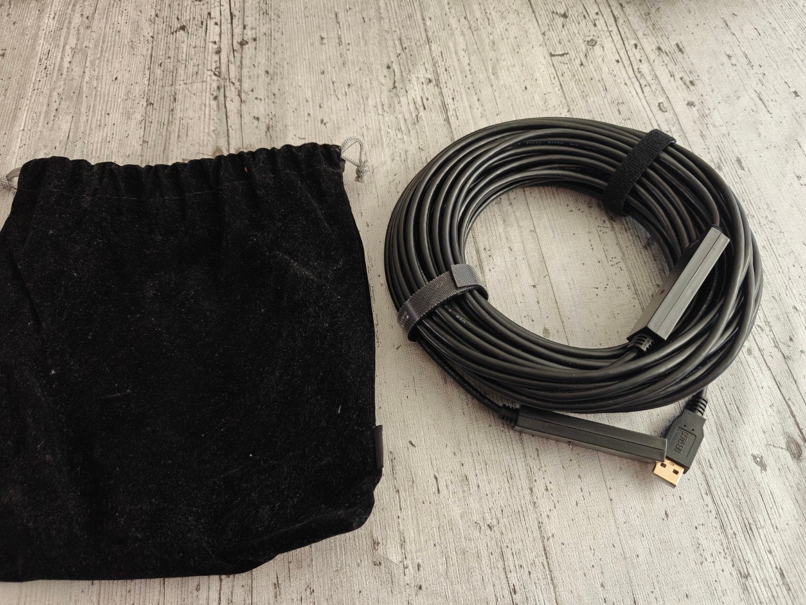 USB 2.0 verlengkabel 20 meter inclusief beschermhoes, Computers en Software, Pc- en Netwerkkabels, Ophalen of Verzenden