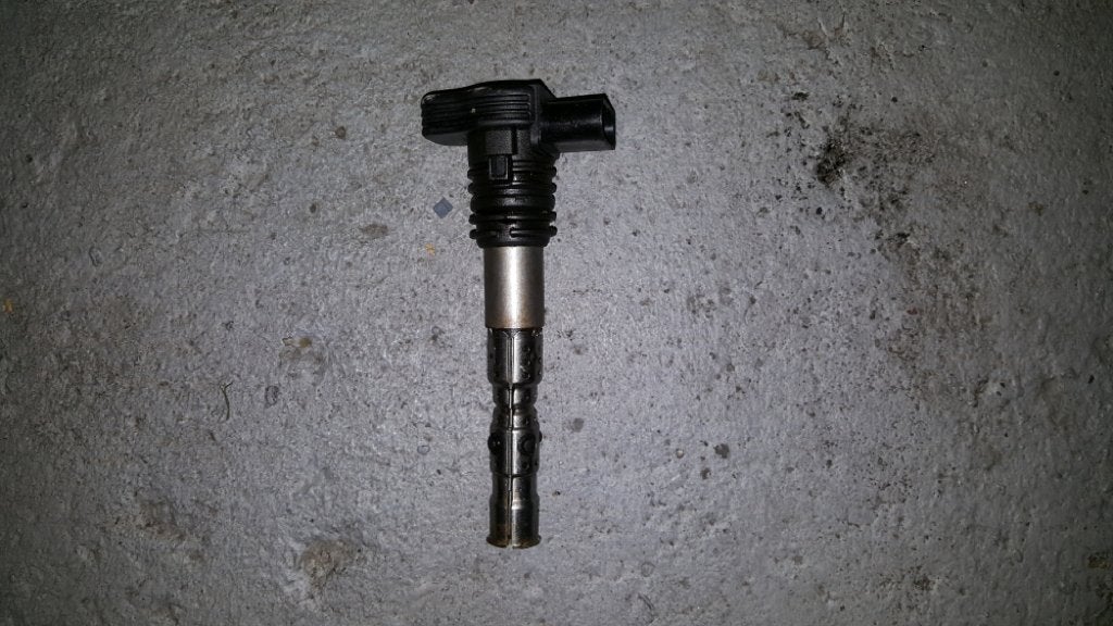 Bobine Volkswagen Passat 2.0 20v 2003 06B905115L, Ophalen of Verzenden