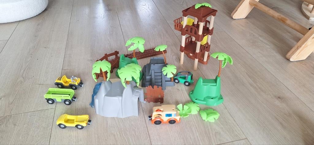 Grote collectie houten treinen en jungle speelset, Ophalen of Verzenden, Gebruikt, Afstandsbediening