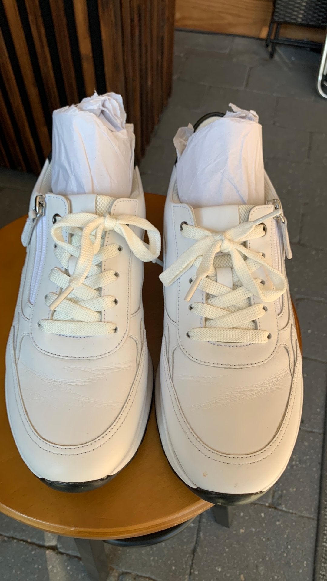 Nieuwe dames schoenen/sneakers maat 7/40,5 (Gabor)., Wit, Nieuw, Ophalen of Verzenden, Sneakers of Gympen