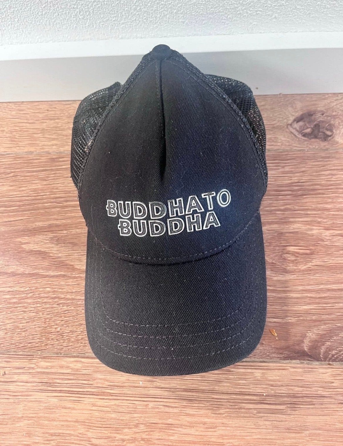 Zwarte BUDDHATO BUDDHA Trucker Cap, Ophalen of Verzenden, Zo goed als nieuw, One size fits all, Pet