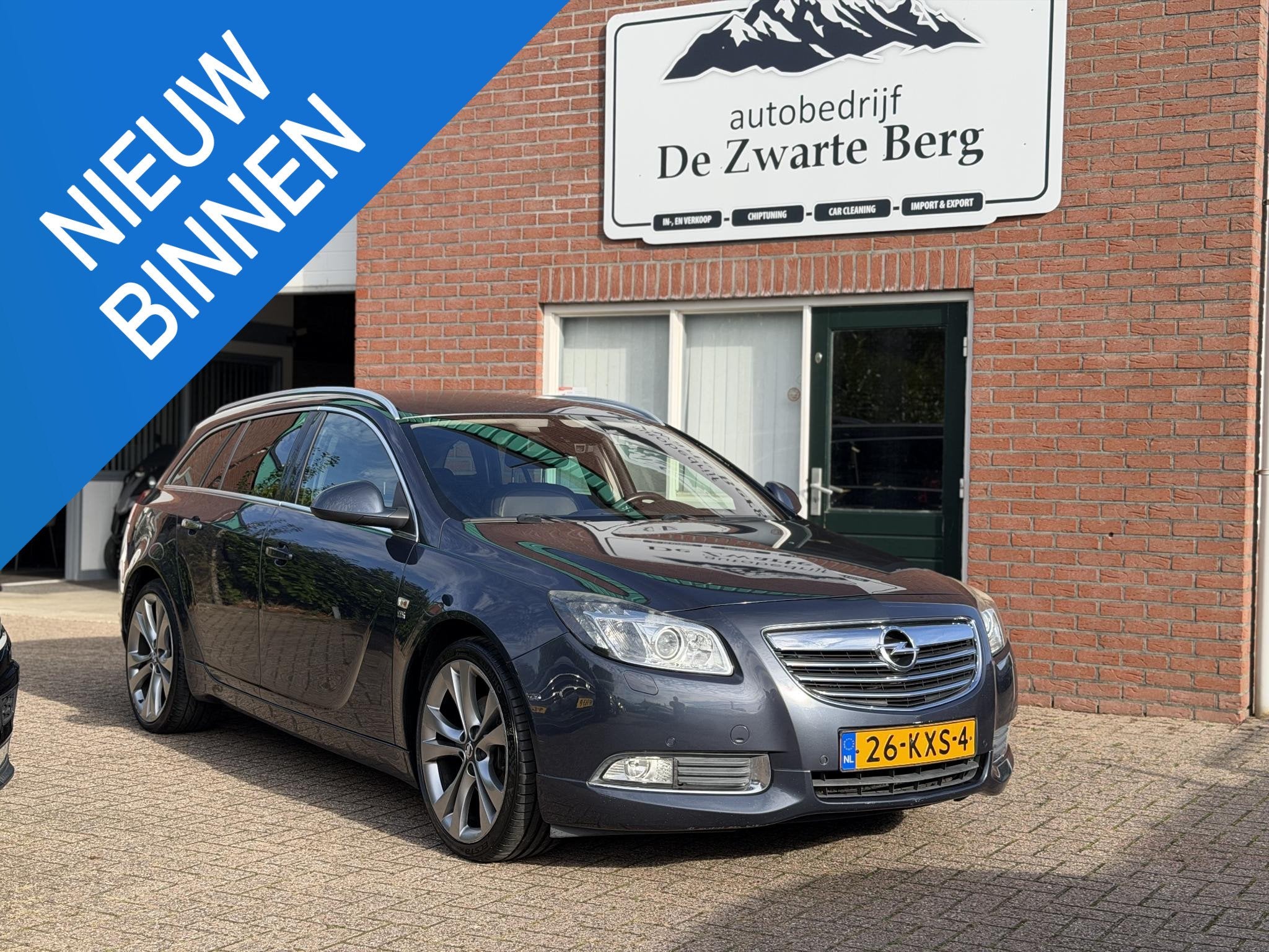 Opel Insignia Sports Tourer 1.6 T Cosmo OPC line, Euro 5, Gebruikt, Zwart, 4 cilinders
