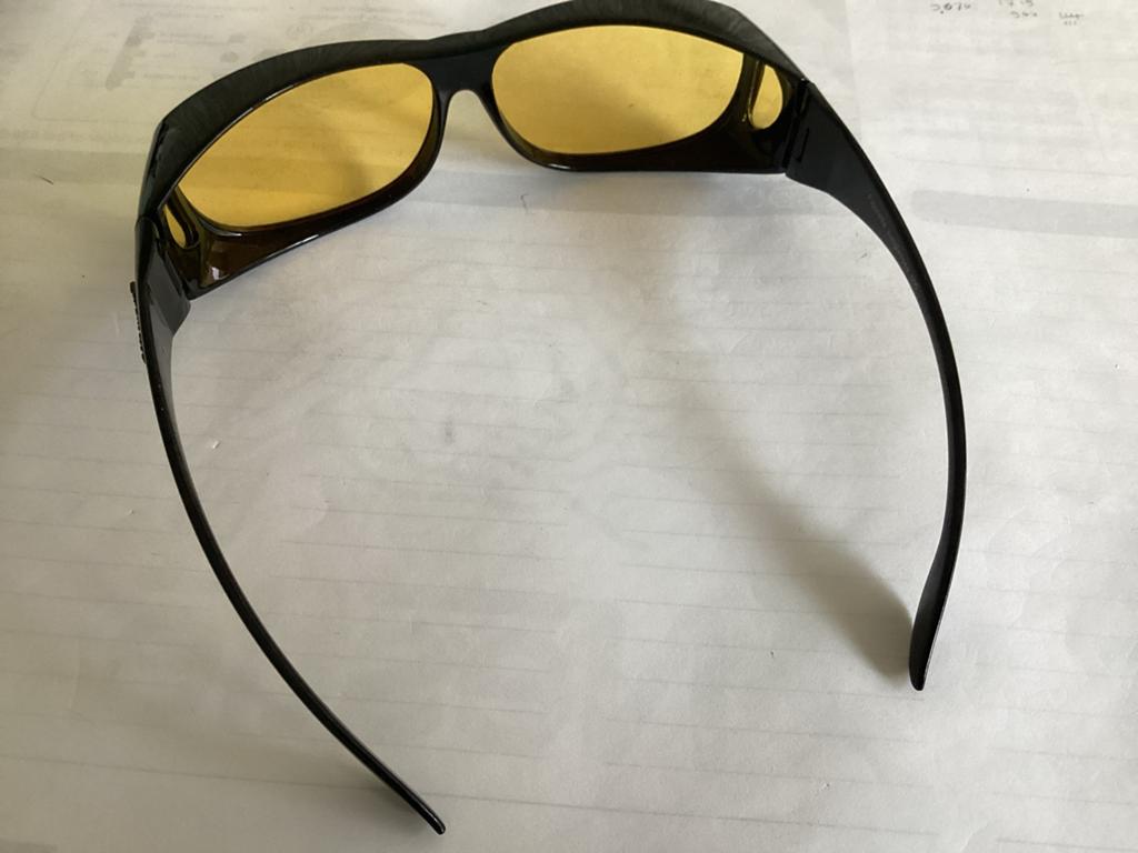 Zonnebril overzetbril UV400 met koker, ZGAN, Overige merken, Zonnebril, Zwart, Ophalen of Verzenden