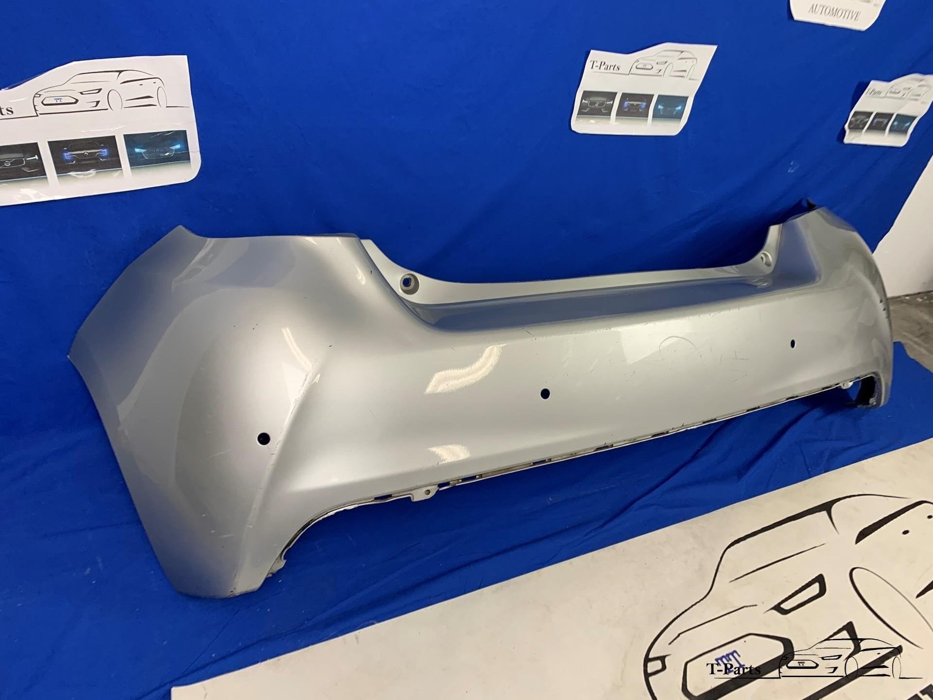 Toyota yaris achterbumper PDC 4 bumper, Auto-onderdelen, Info@fabrikant.eu, Ophalen of Verzenden, Toyota, Achter