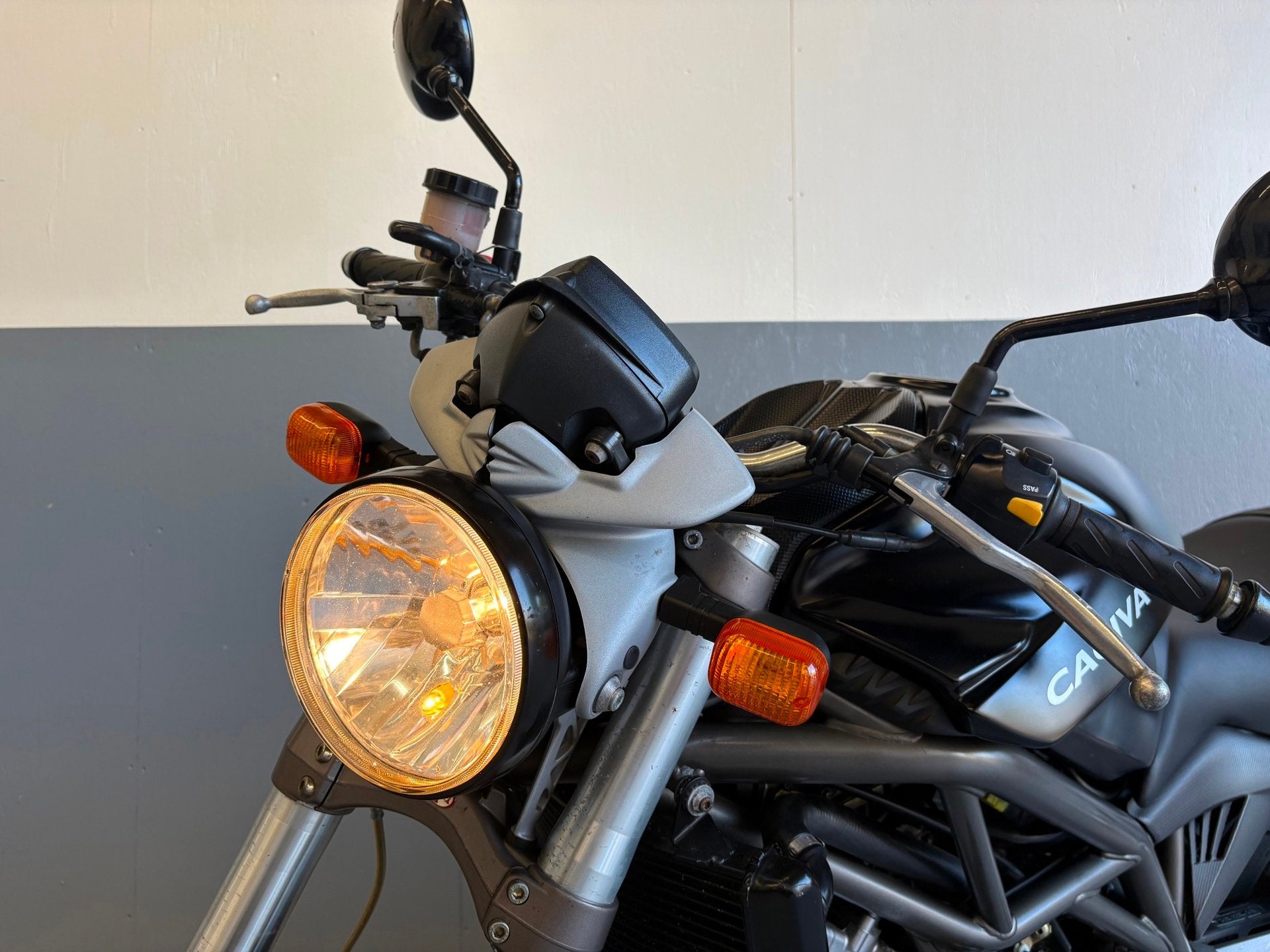 Cagiva Tour Raptor 650, Meer dan 35 kW, Toermotor, Handgeschakeld, 645 cc