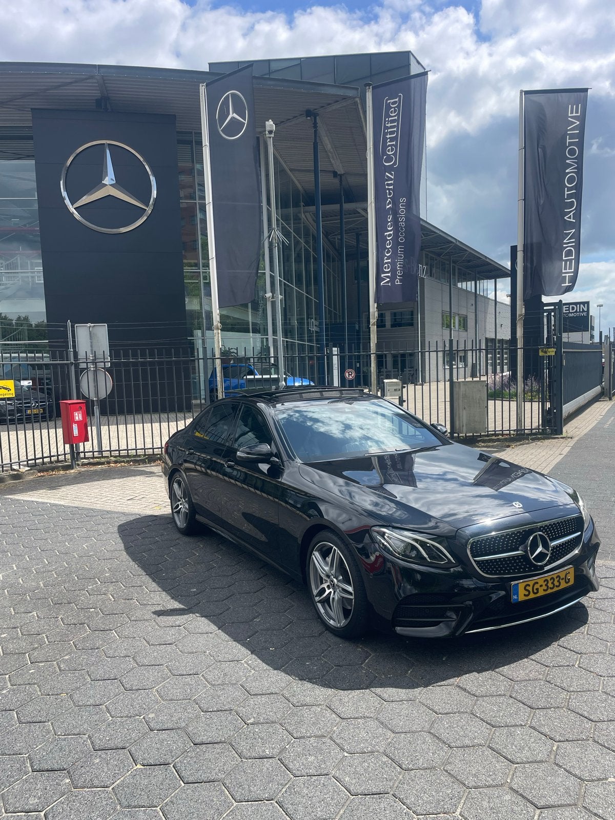 Mercedes-Benz E-Klasse  Sedan Automaat amg line 2018 Zwart, Auto's, Mercedes-Benz, Achterwielaandrijving, Zwart, 4 cilinders, 1505 kg
