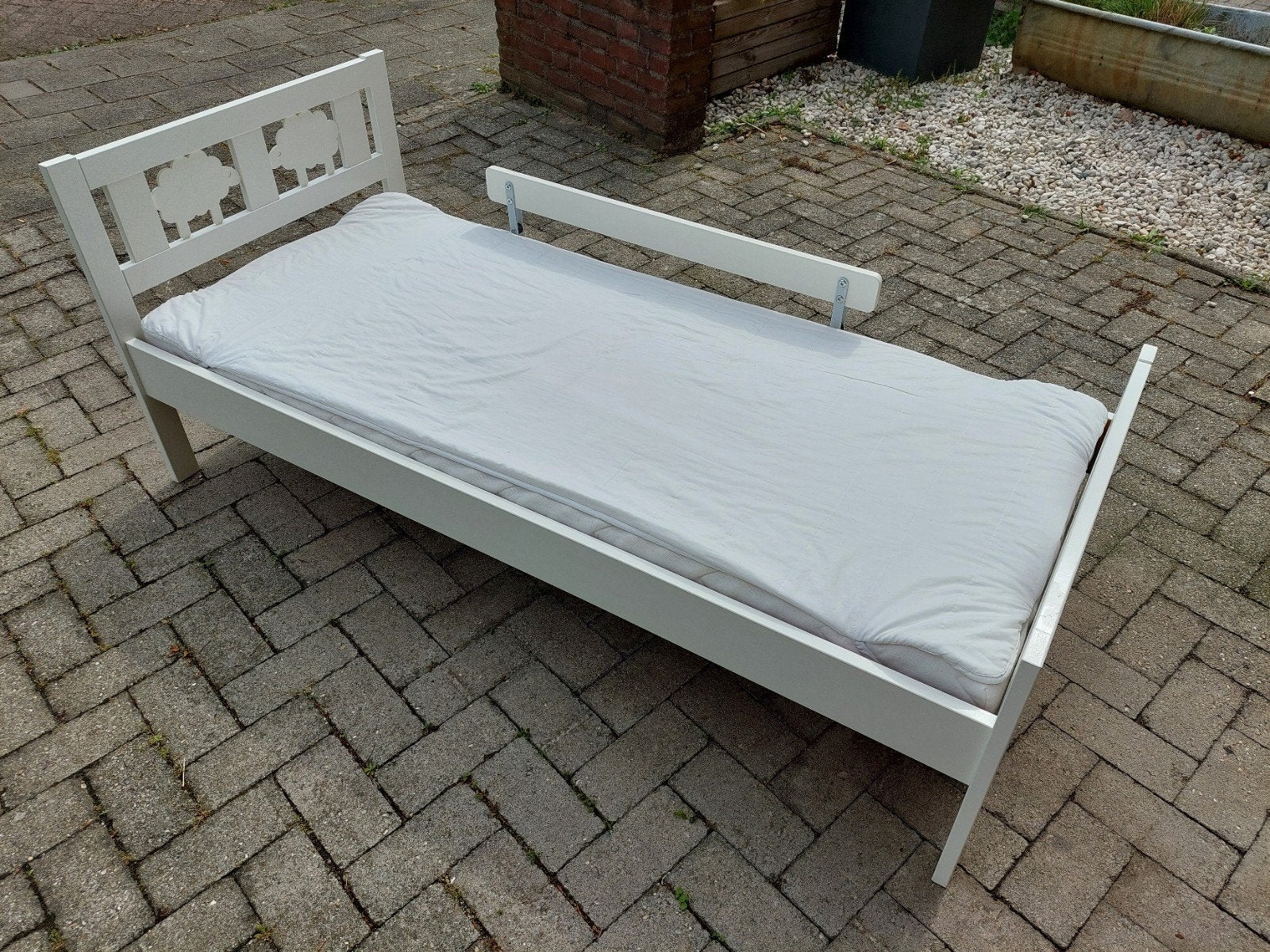 IKEA Kinderbed Kritter, Ophalen, 70 tot 85 cm, 140 tot 160 cm, Zo goed als nieuw