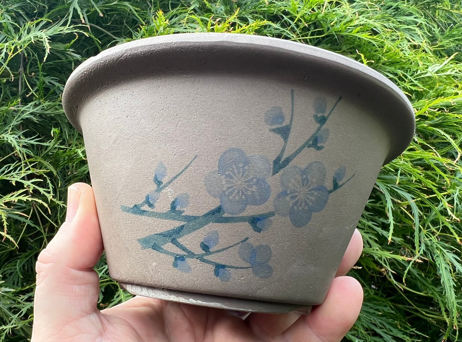 Bonsai pot bruin ongeglazuurd gedecoreerd Kersenbloesem 15,5, Rond, Ophalen of Verzenden, Zo goed als nieuw, Aardewerk