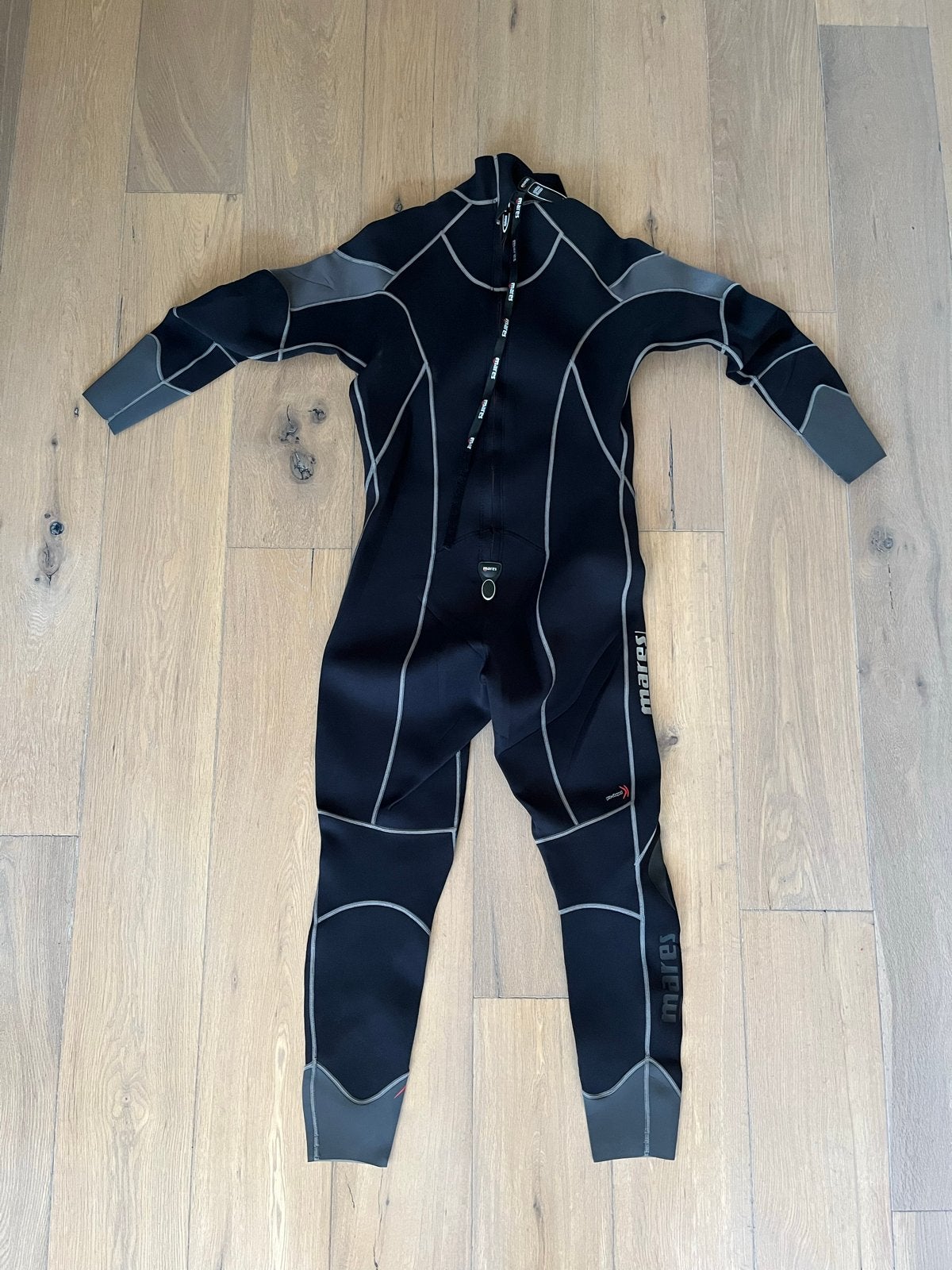 Mares Reef 2.5mm Duikpak maat L - nieuw, Ophalen of Verzenden, Zo goed als nieuw, Duikpak