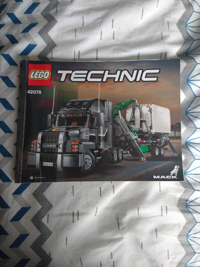 Lego technic 42078 Mack Anthem, Kinderen en Baby's, Speelgoed | Duplo en Lego, Ophalen, Lego, Overige typen, Zo goed als nieuw
