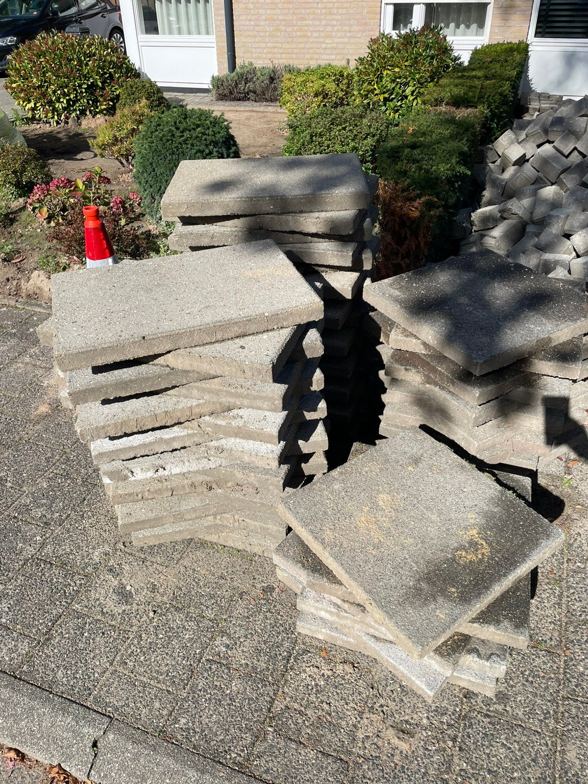 Gratis betonnen tegels, Ophalen, Gebruikt, Overige materialen