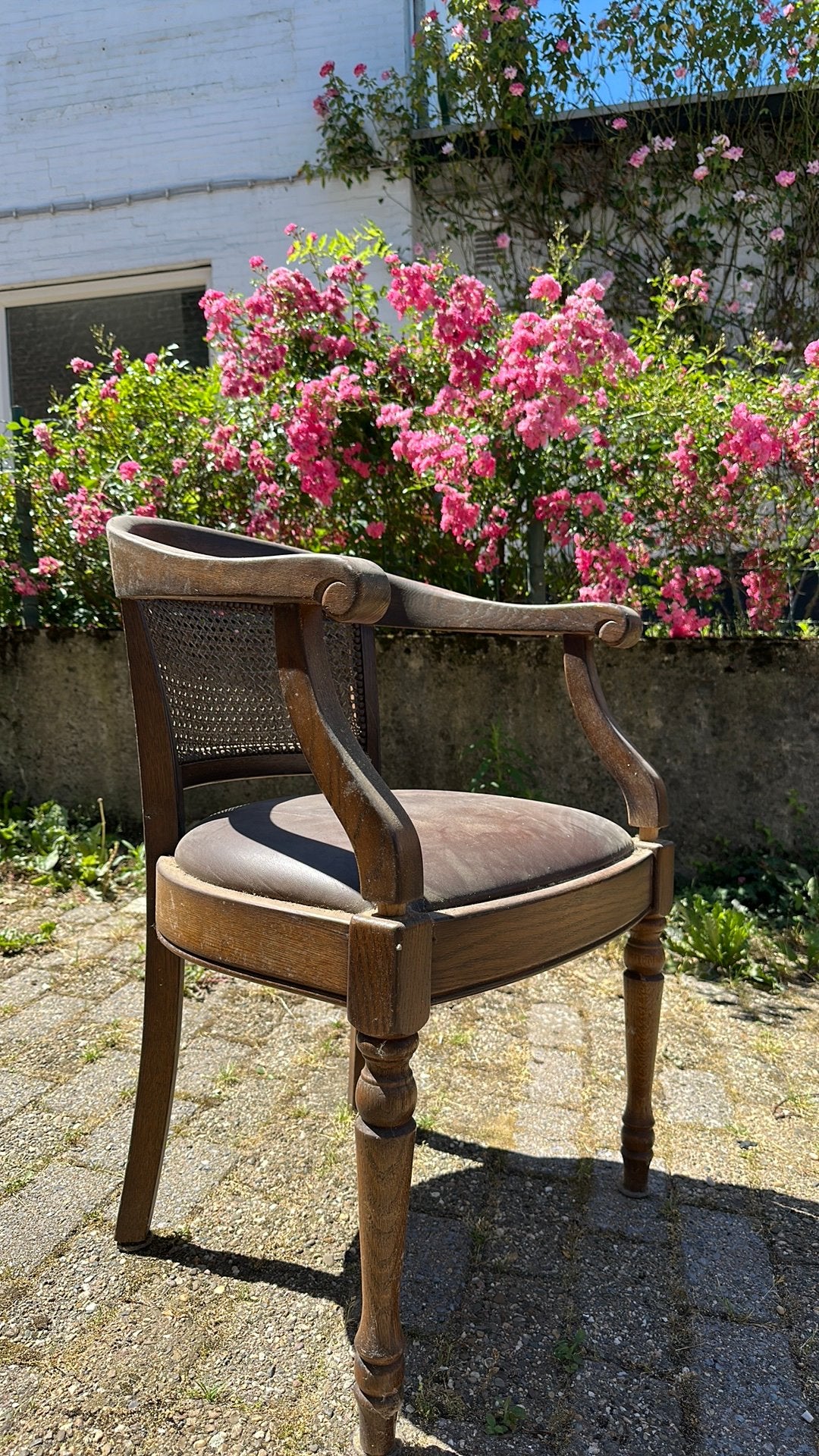 Kuipstoeltje / skyleer. / rotan element, Ophalen