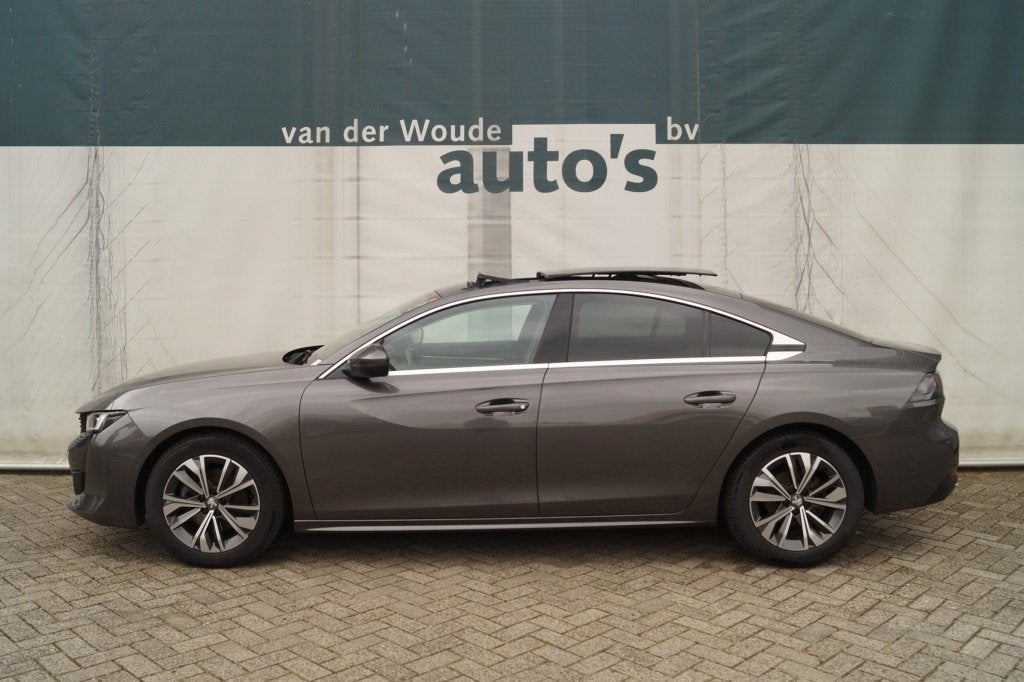 Peugeot 508 1.5 BlueHDI 130pk Allure -PANO-NAVI-ECC-PDC-, Auto's, Peugeot, Voorwielaandrijving, 745 kg, Stof, Gebruikt