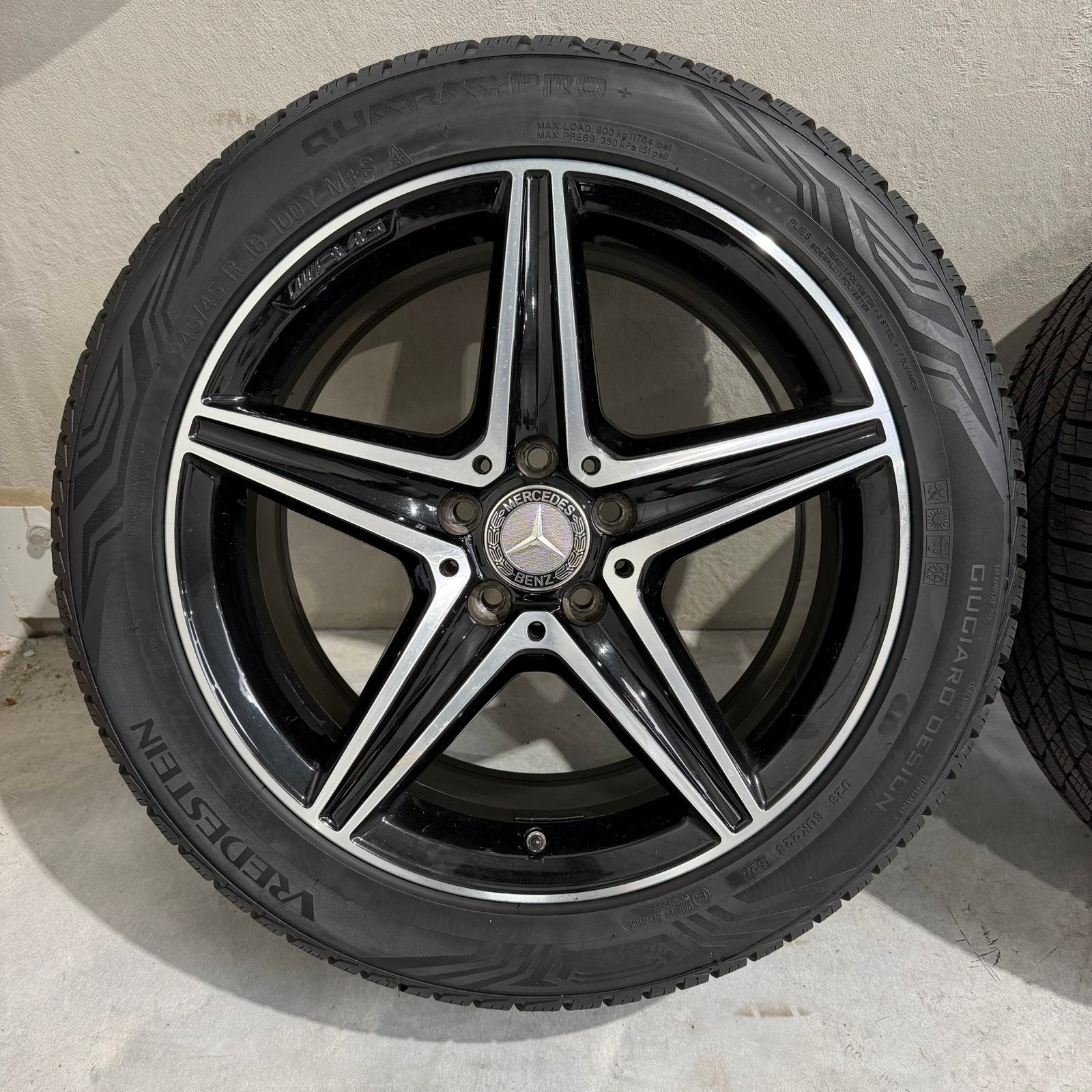18 inch Origineel Mercedes E klasse AMG velgen met Allseason, Auto-onderdelen, Banden en Velgen, 18 inch, Ophalen of Verzenden