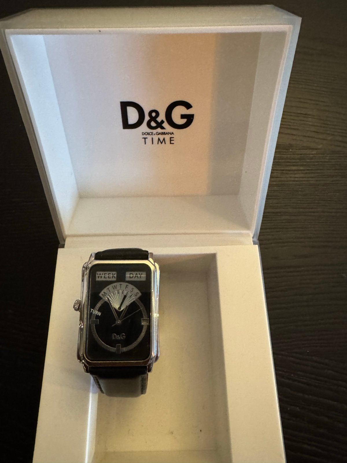 Dolce & Gabbana Horloge - Stijlvol en Tijdloos, Overige merken, Staal, Polshorloge, Ophalen of Verzenden
