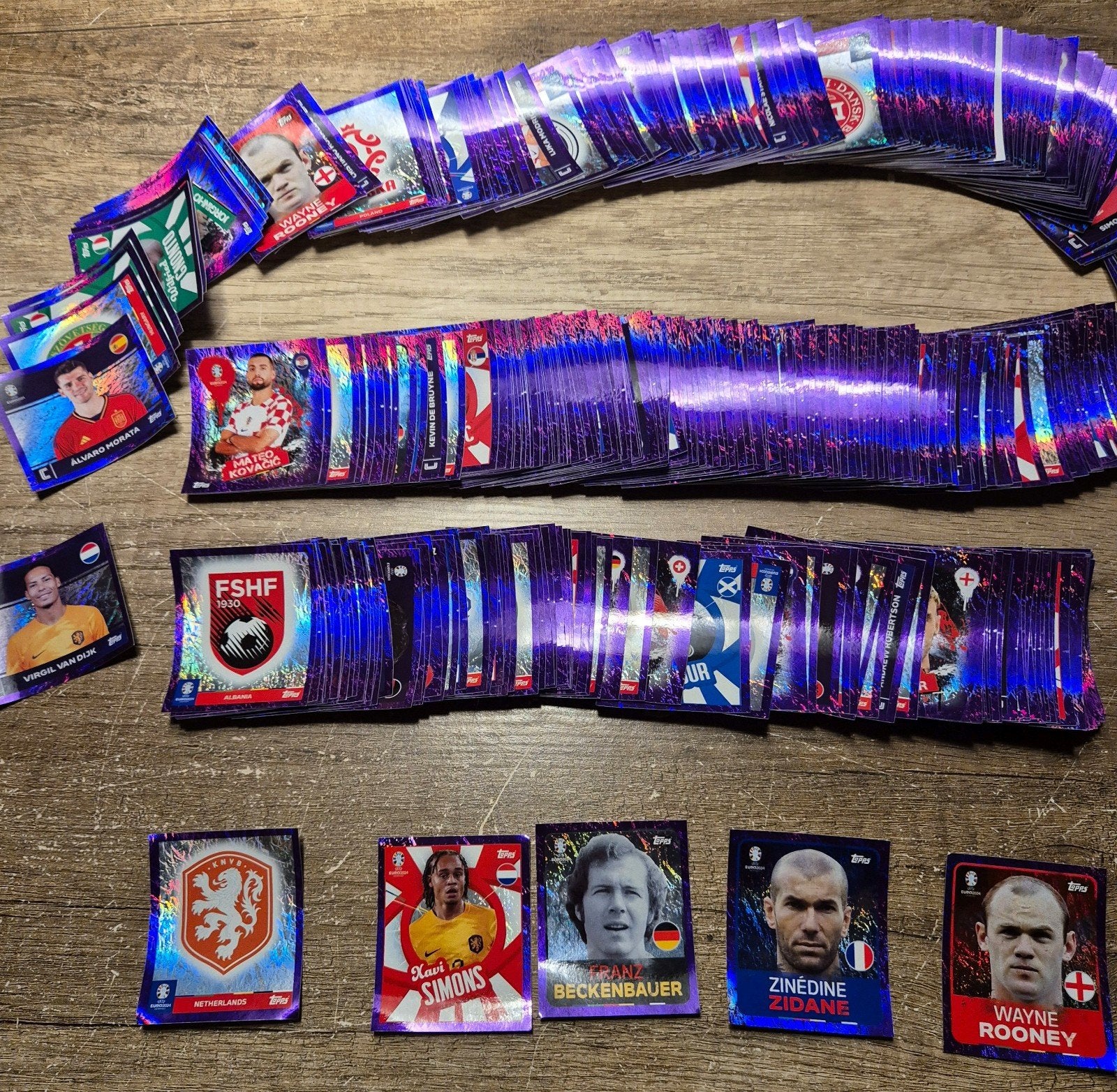 Topps Euro 2024 paralell stickers, Verzenden, Zo goed als nieuw, Meerdere stickers