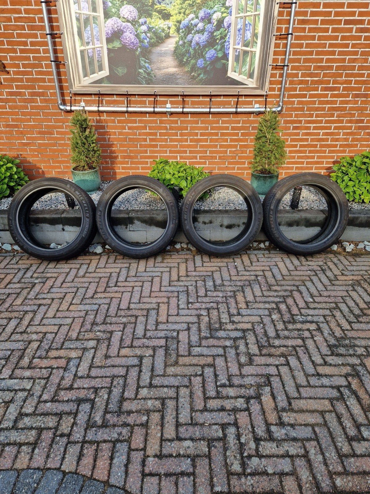 Michelin zomerbanden 235 45 20, Ophalen