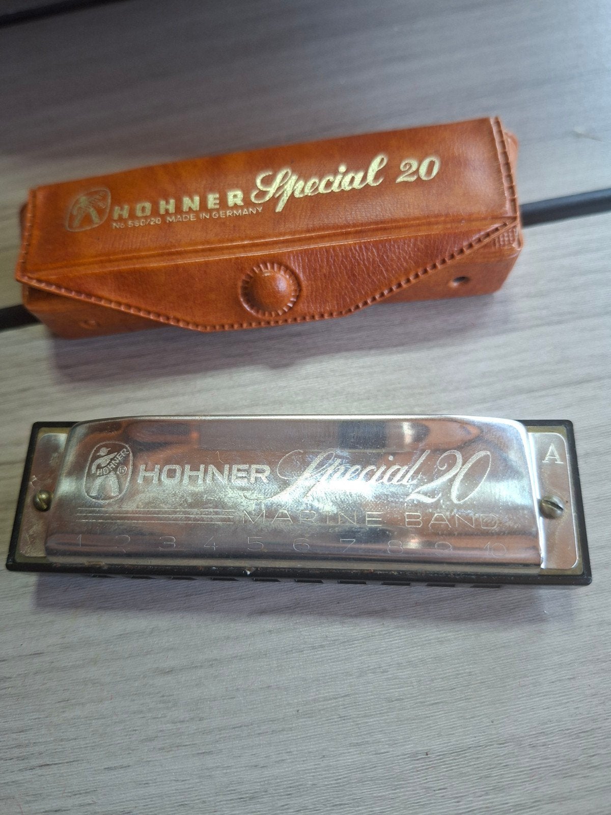 Mondharmonica HOHNER special 20, Ophalen