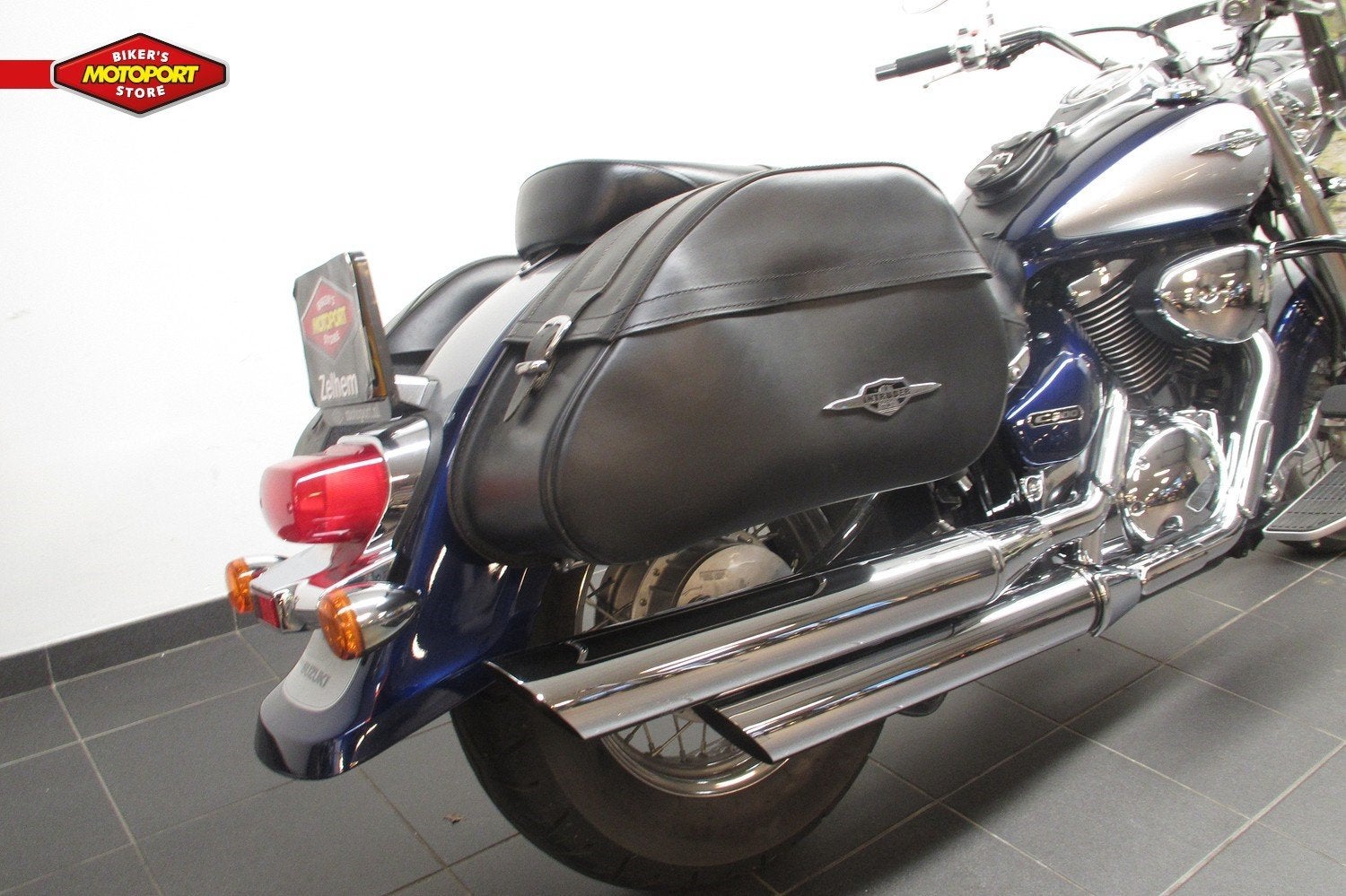Suzuki VL 800 C INTRUDER (bj 2008), Lange Dreef 12
4131NH  Vianen, NL, Suzuki, Chopper, Klantenservice@suzuki.nl