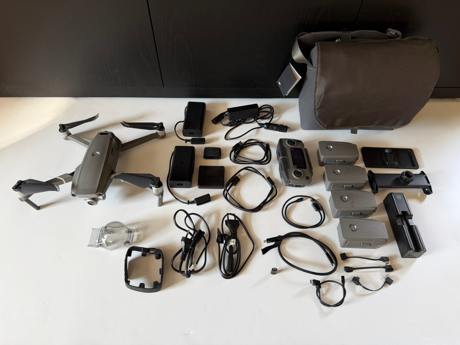 DJI Mavic 2 ZOOM - FLY MORE KIT 5 accu - goede staat, 5 tot 10 kilometer, Extra accu('s), Zo goed als nieuw, DJI