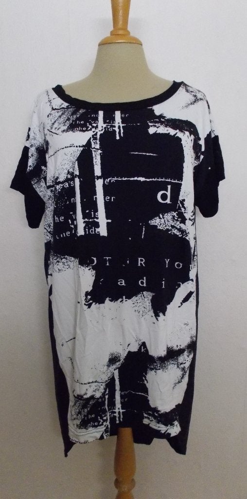 Leuke zwart/witte print tuniek/top van Elsewhere! L, Kleding | Dames, Verzenden, Zwart, Maat 42/44 (L), Zo goed als nieuw