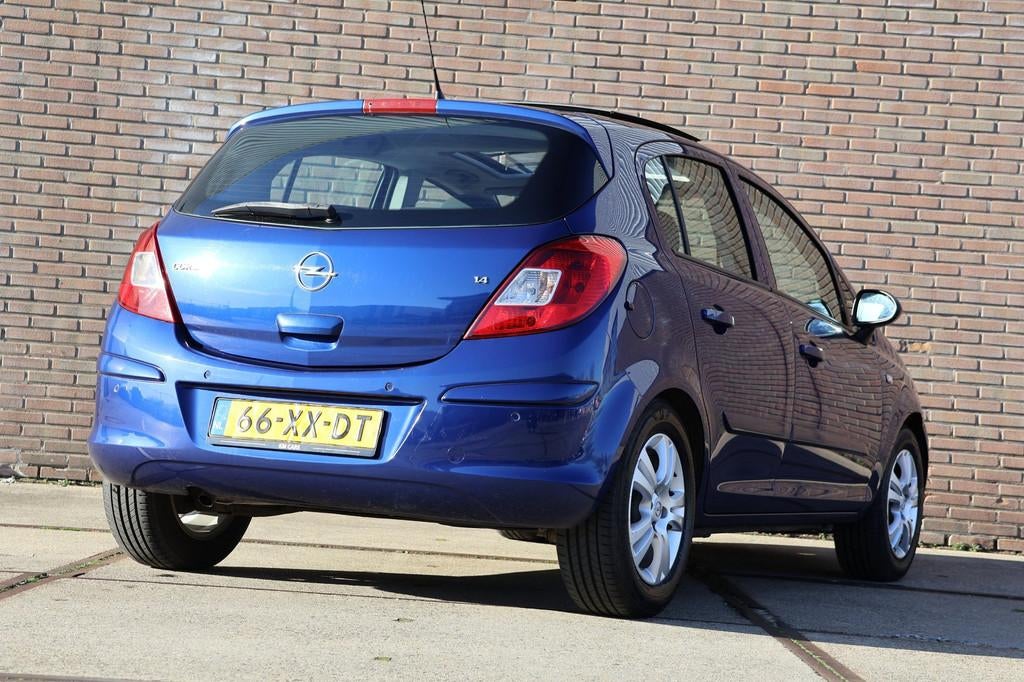Opel Corsa 1.4-16V Enjoy |Panorama|Climate|, Auto's, Opel, Stof, Gebruikt, Zwart, 4 cilinders