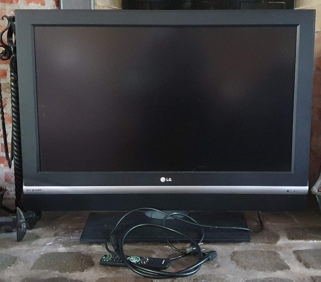 LG 37LC2R (94 cm / 37 inch) LCD televisie - gebruikt, Audio, Tv en Foto, Ophalen, Gebruikt, 80 tot 100 cm, LG