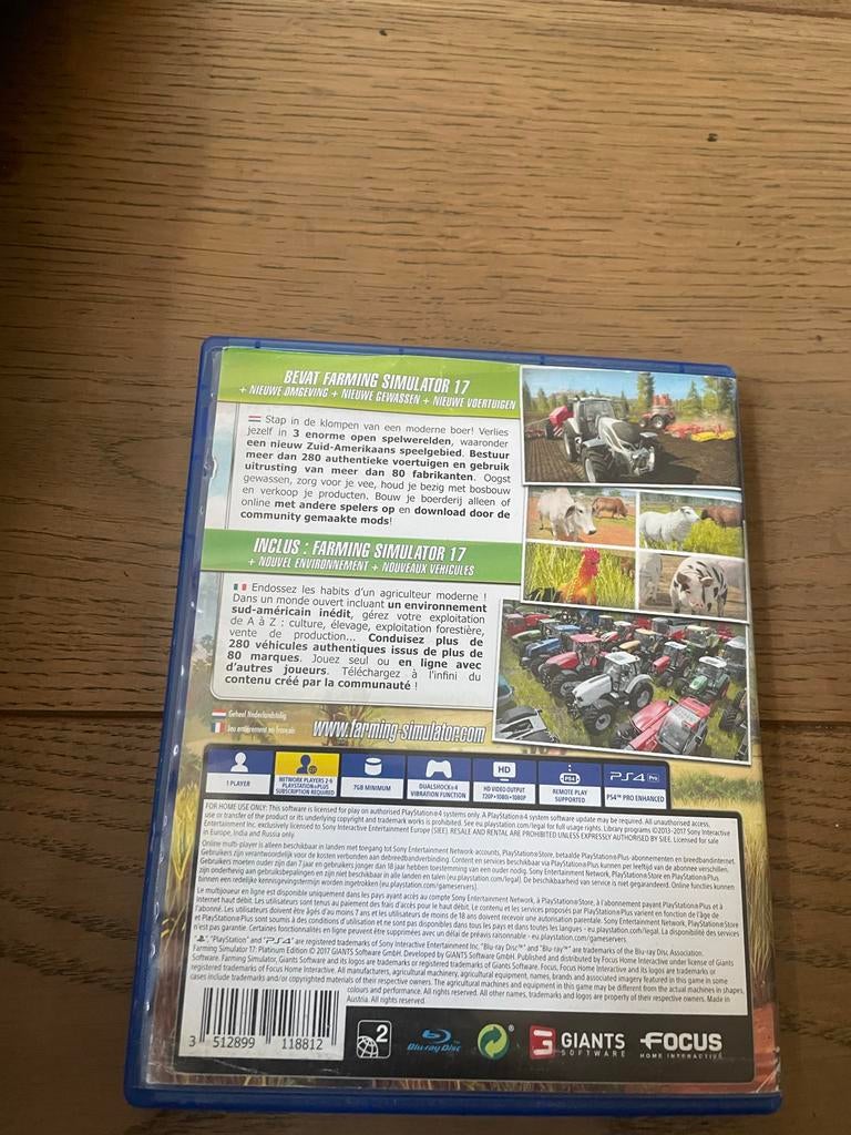 Farming Simulator 17 Platinum Edition PS4, Ophalen, Online, 1 speler, Zo goed als nieuw