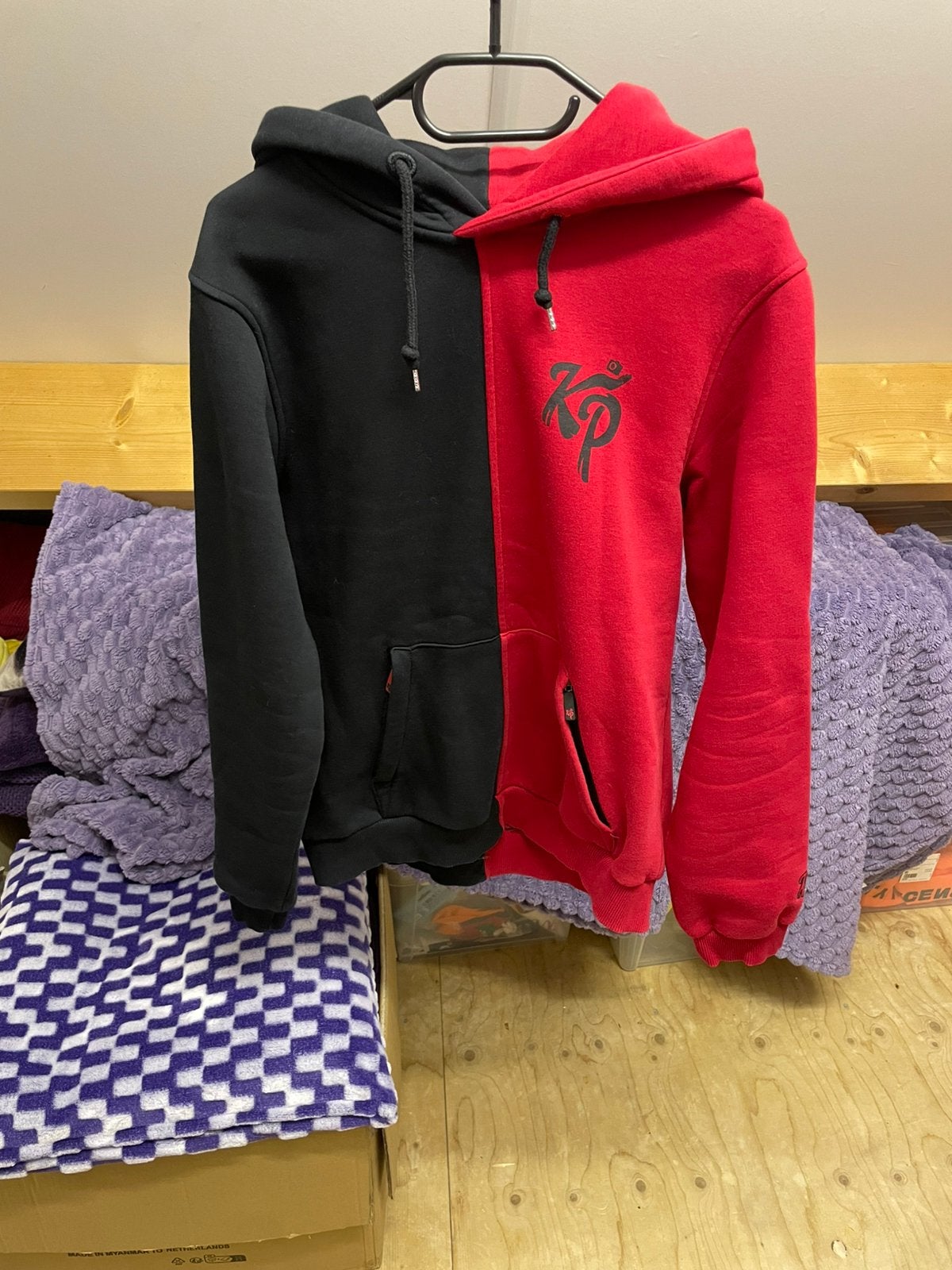 Knolpower hoodie hoody trui vest rood zwart maat S, Ophalen, Gedragen, Maat 36 (S), Rood