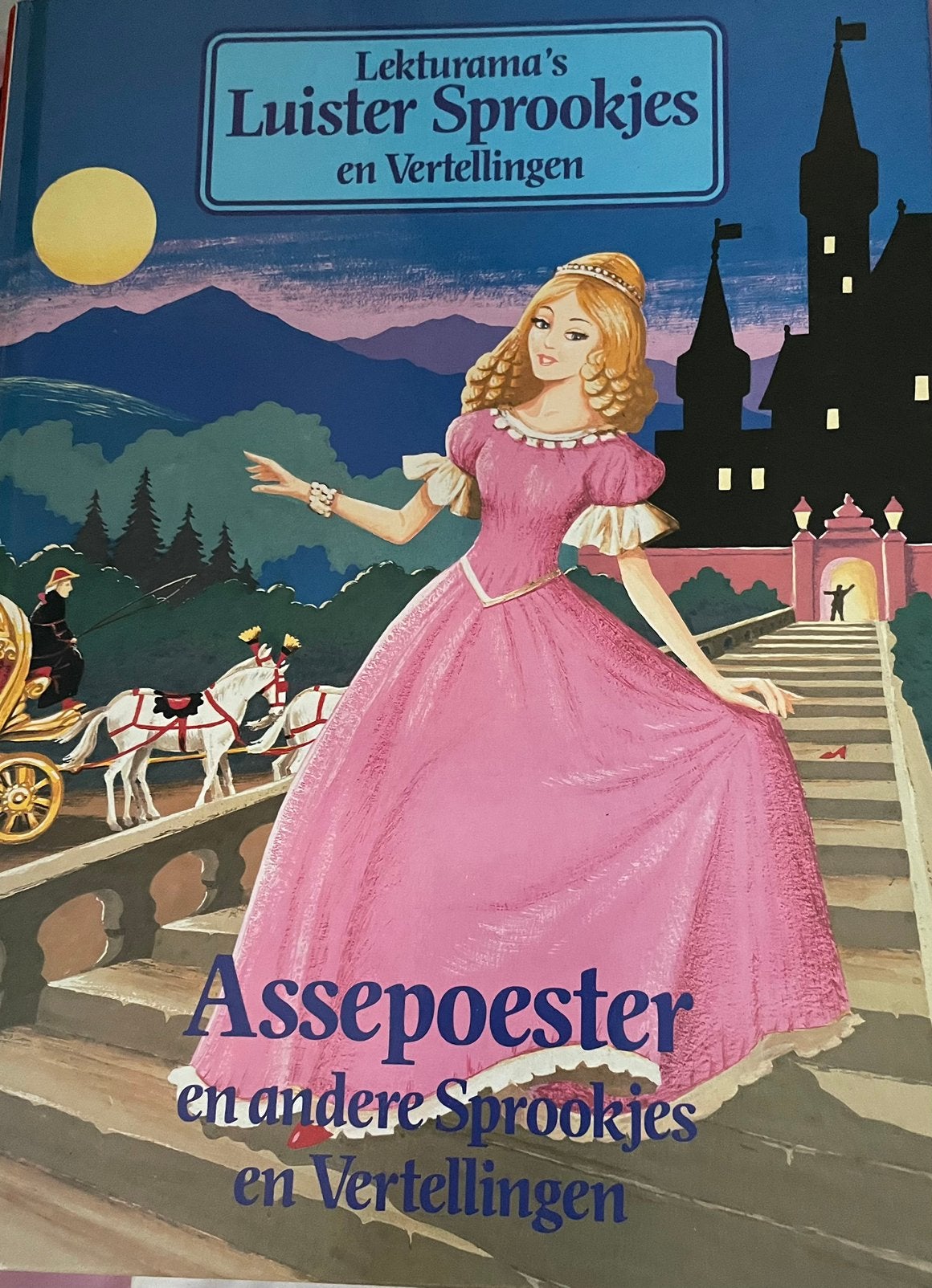 Verhalen sprookjesboeken met cassettes- gratis, Ophalen, Gelezen