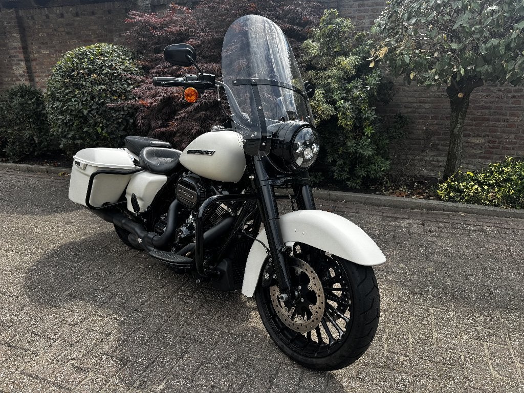 Road King Special - 114ci - Stage II – 2019 – 14.100 km, 2 cilinders, Motorrijbewijs A, Particulier, Meer dan 35 kW