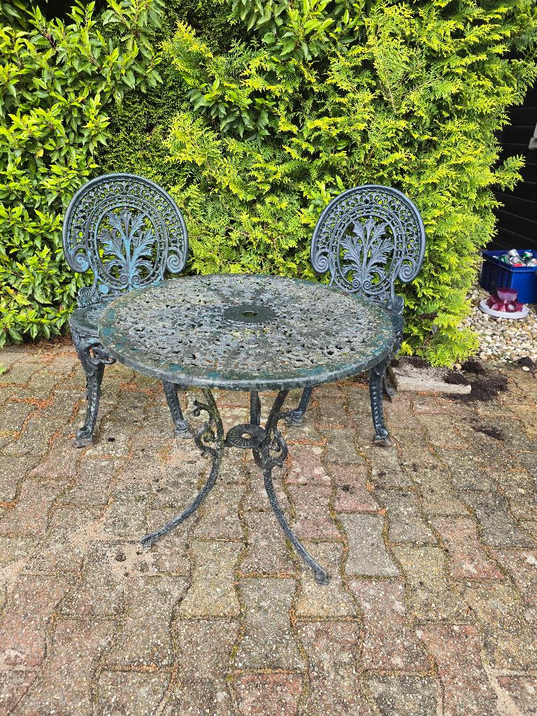 Vintage Gietijzeren Bistroset met Stoelen, Tafel, 2 zitplaatsen, Overige materialen, Gebruikt, Bijzettafel
