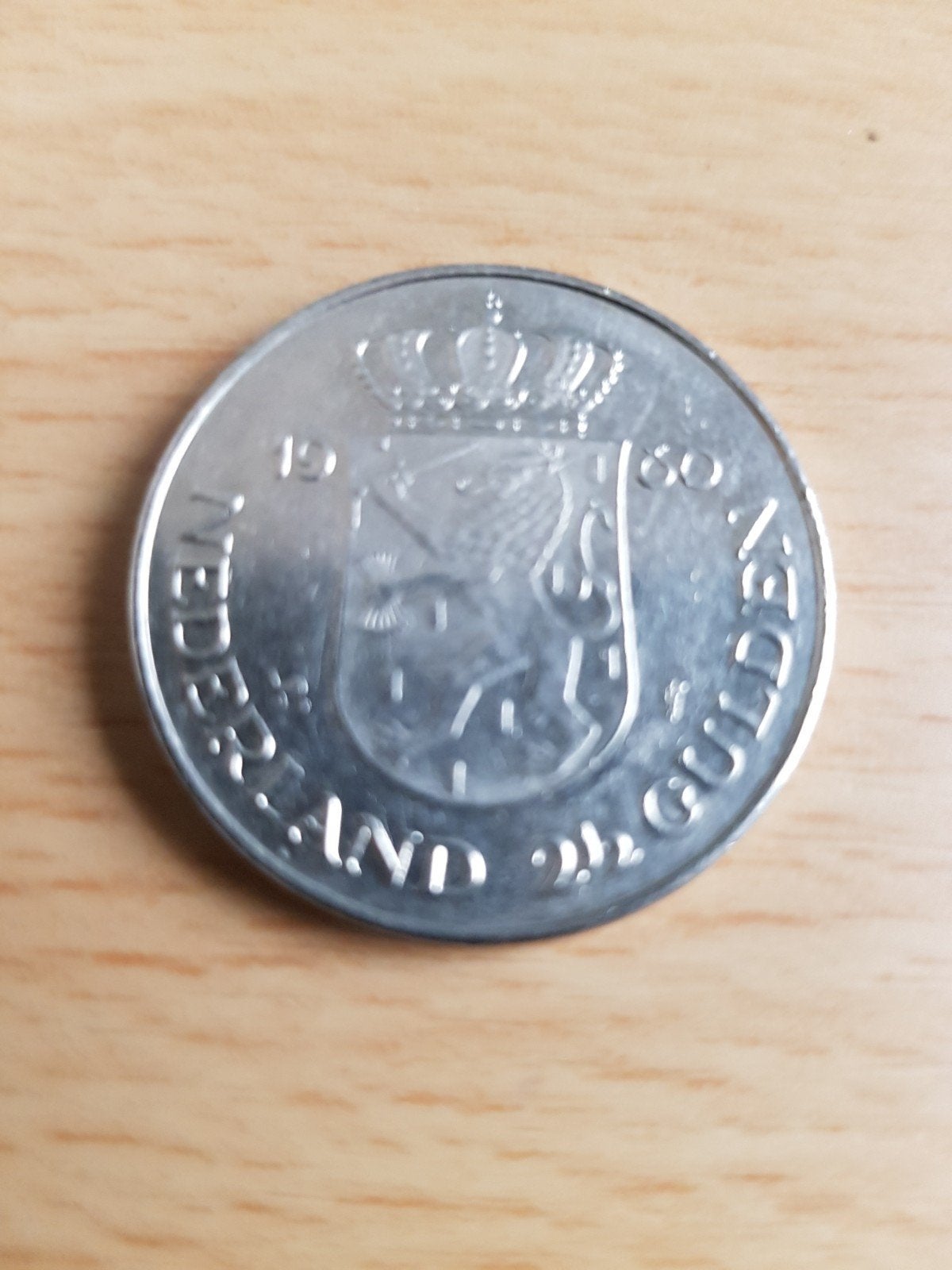 Nikkelen 2,50 Gulden Munt 1980 Troon wisselings munt, Postzegels en Munten, Ophalen of Verzenden, Koningin Juliana, 2½ gulden