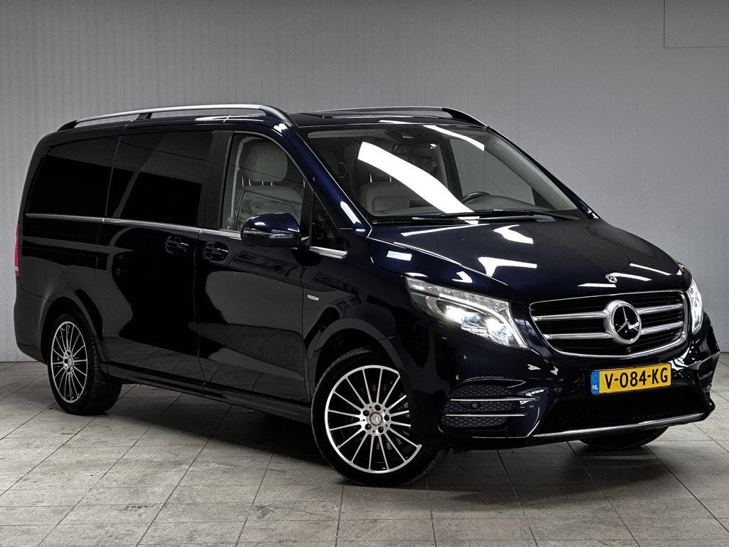 Mercedes-Benz V-Klasse 250d 4-MATIC Lang DC Avantgarde Editi, Auto's, Automaat, 15 km/l, Gebruikt, Blauw