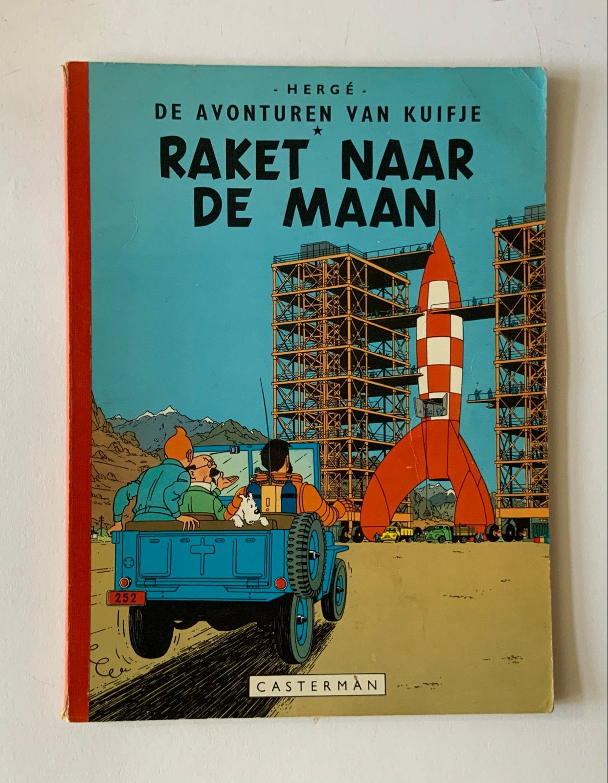 Kuifje: Raket naar de Maan (Linnen rug), Eén stripboek, Ophalen of Verzenden, Gelezen