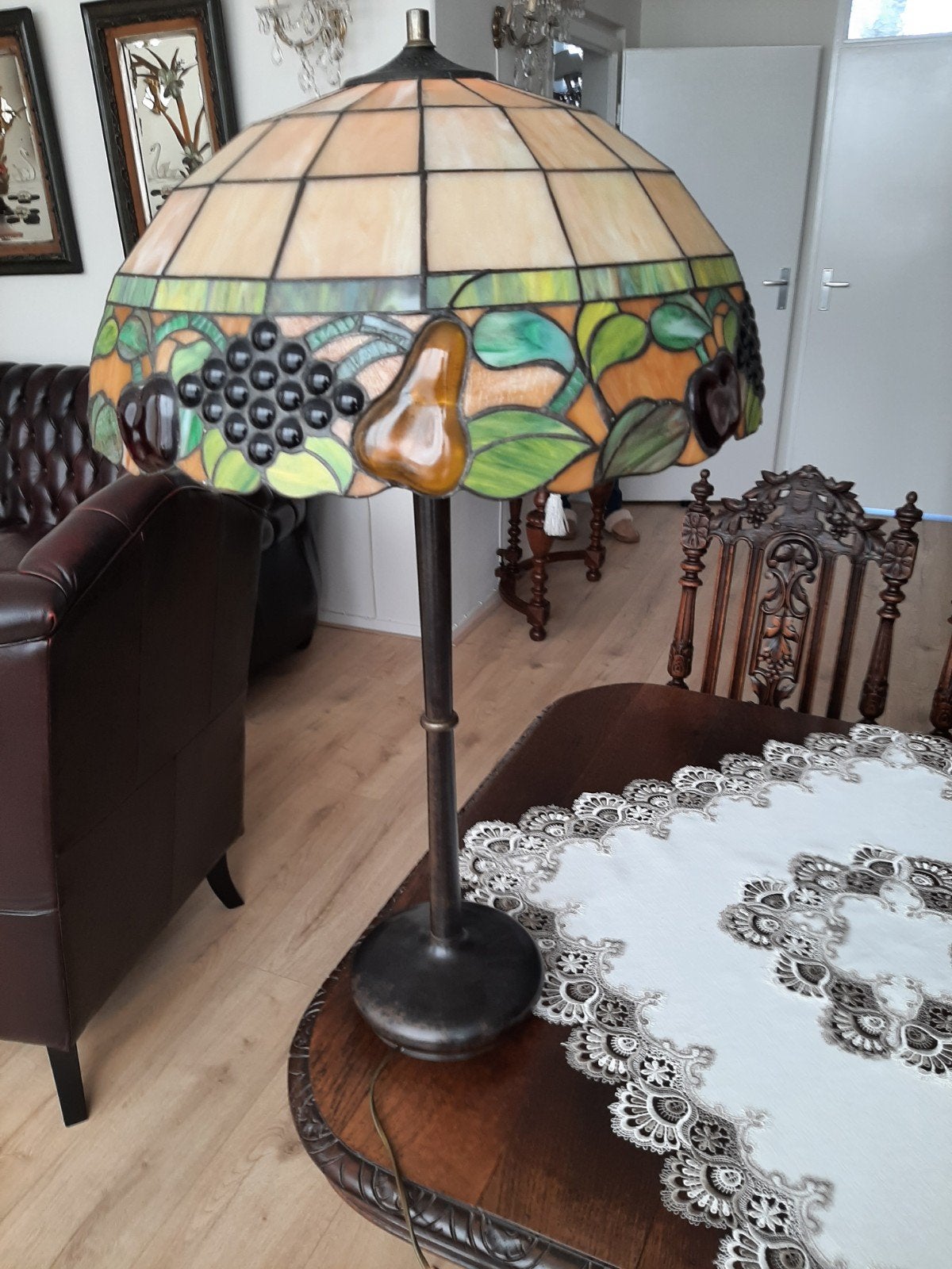 Schitterende tifany tafellamp met zware voet puntgaaf, Antiek en Kunst, Ophalen