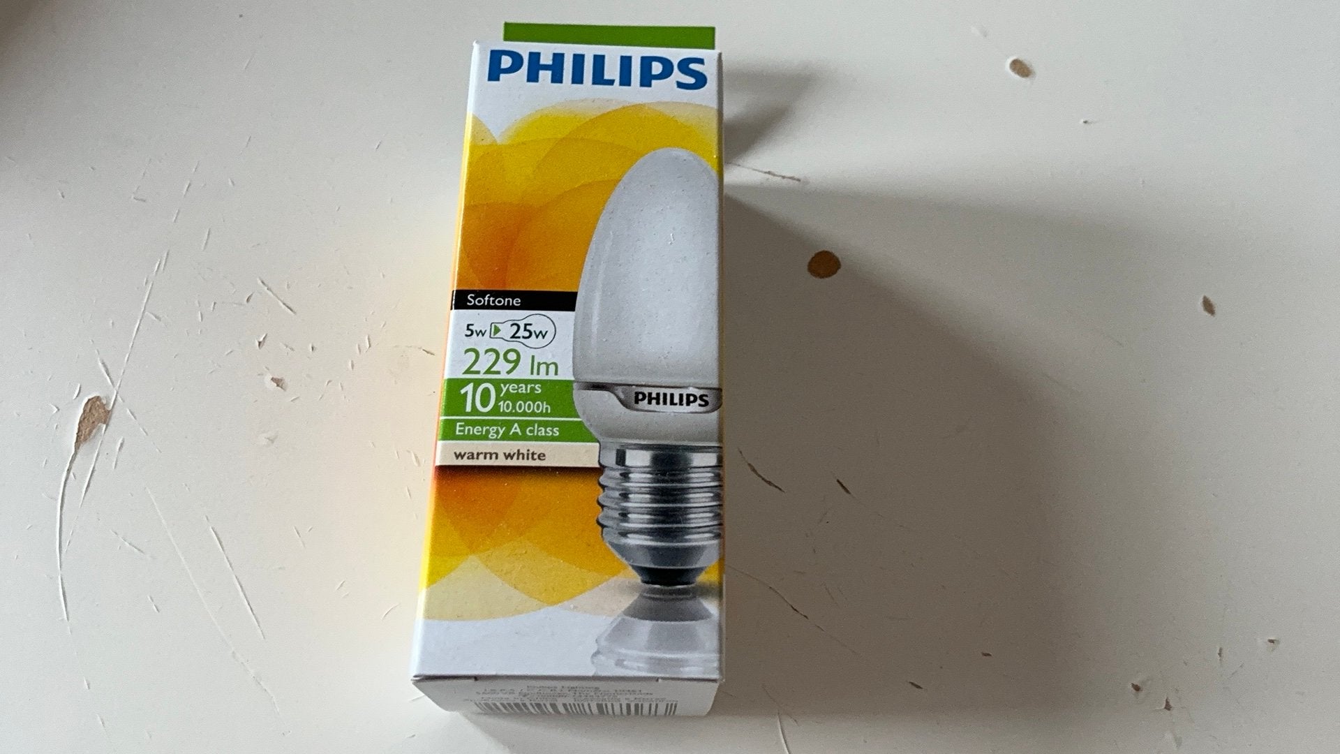 Philips softone 5 watt equivalent 25 watt E 27 fitting, Huis en Inrichting, Lampen | Losse lampen, Philips, Nieuw, Spaarlamp, Warm wit