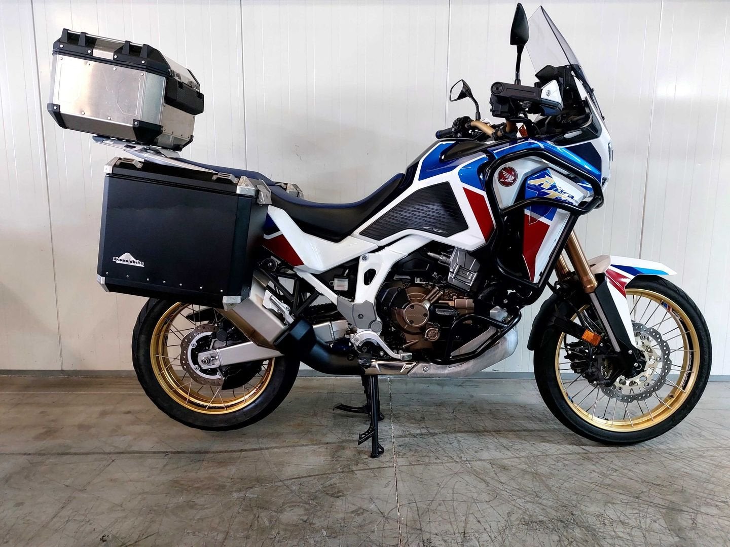 HONDA CRF 1100 L AFRICA TWIN DCT ADVENTURE SPORTS (bj 2021), Motoren, 2 cilinders, HONDA, Bedrijf, Onbekend