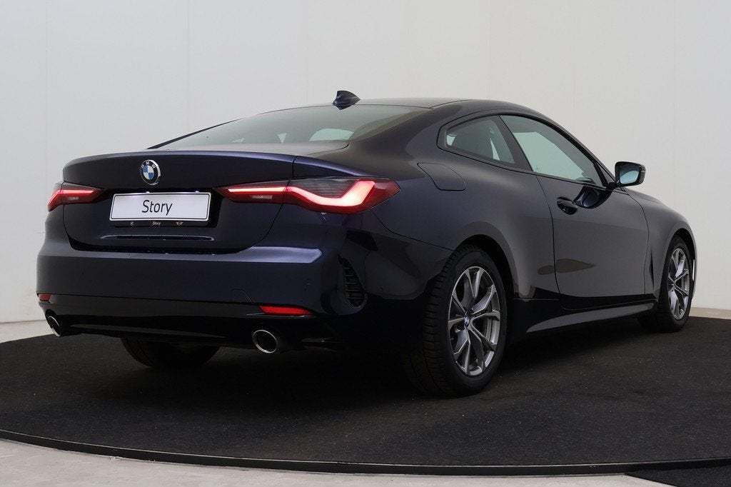 BMW 4 Serie Coupé 420i High Executive Automaat Stuurverwarm, 1998 cc, Achterwielaandrijving, Gebruikt, Met garantie (alle)