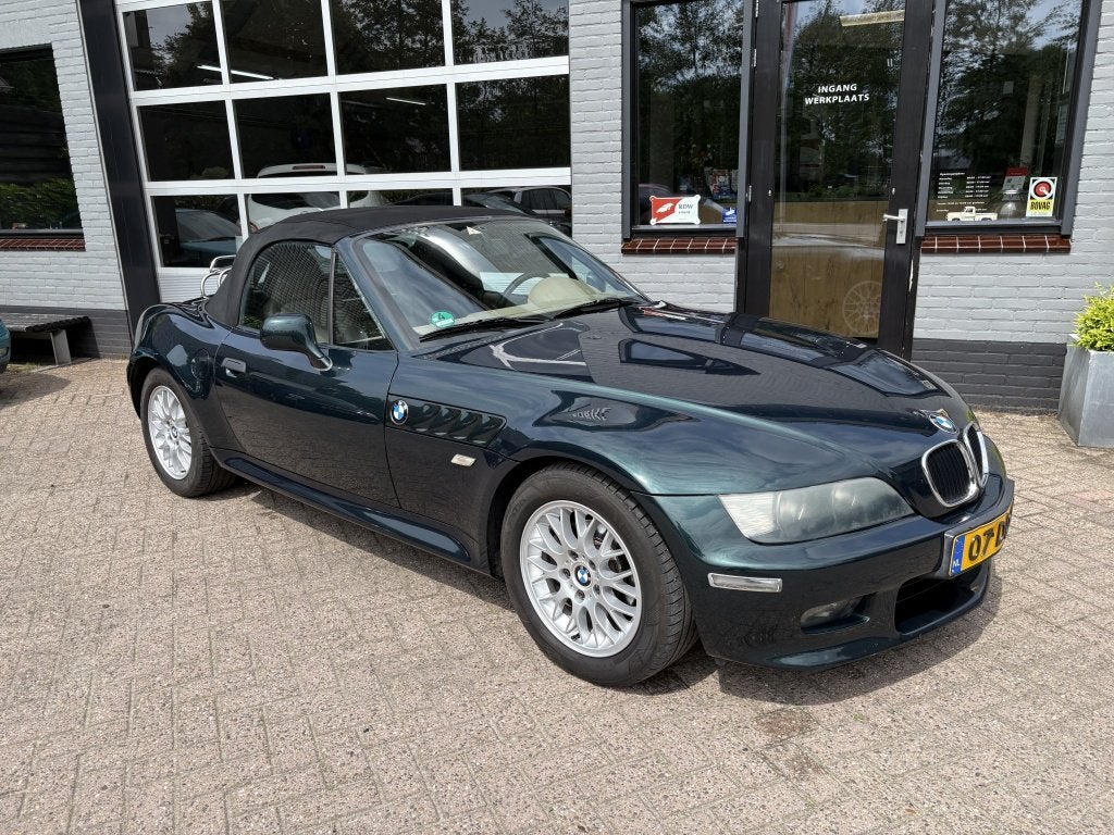 Foto 18 van BMW Z3 Roadster 6 cilinder,widebody. 2.0 S (bj 1999)