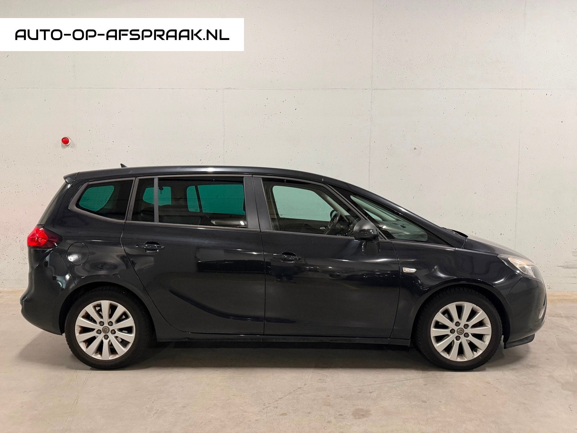 Opel Zafira Tourer 1.4 Cosmo 7p. Navi Camera Cruise Airco Tr, Stof, Gebruikt, Euro 6, 4 cilinders