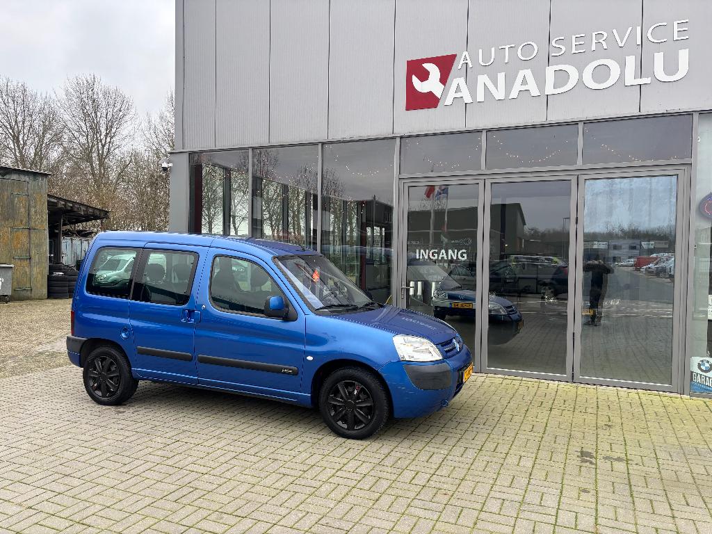 Citroën Berlingo 1.6 I 16V 2004 Blauw, Auto's, Stof, 4 cilinders, Origineel Nederlands, Handgeschakeld