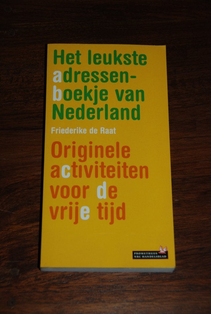 Het leukste adressenboekje van nederland., Ophalen of Verzenden, Zo goed als nieuw, F. de Raat, Noord-Brabant