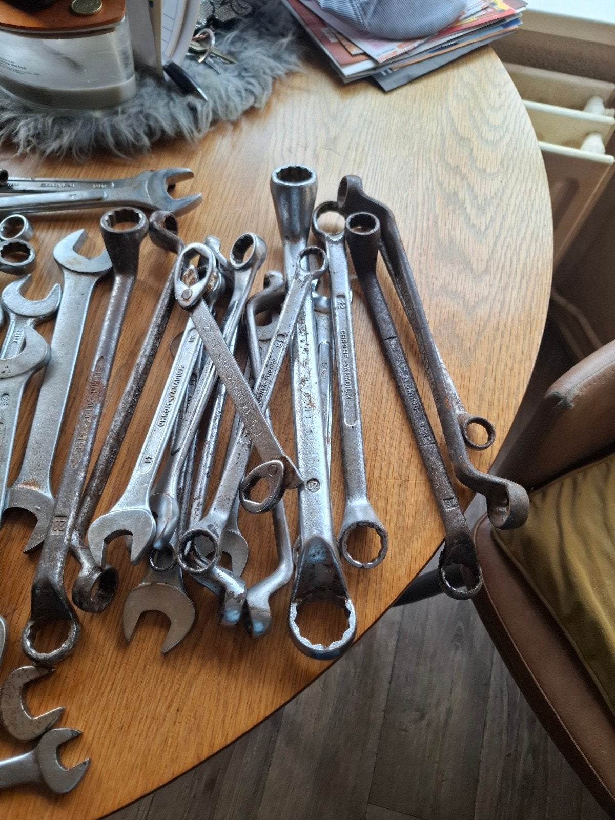 Grote partij steeksleutels en gereedschapskist, Doe-het-zelf en Verbouw, Gereedschap | Handgereedschap, Ophalen, Gebruikt