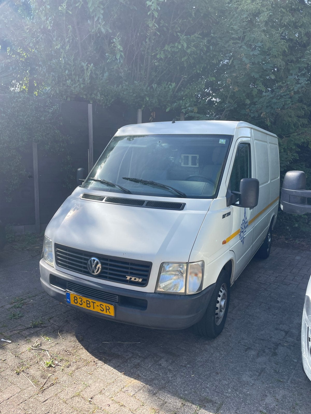 Volkswagen LT 35 A TDI 61KW 2005 Wit, Centrale vergrendeling, 83 pk, Achterwielaandrijving, Volkswagen