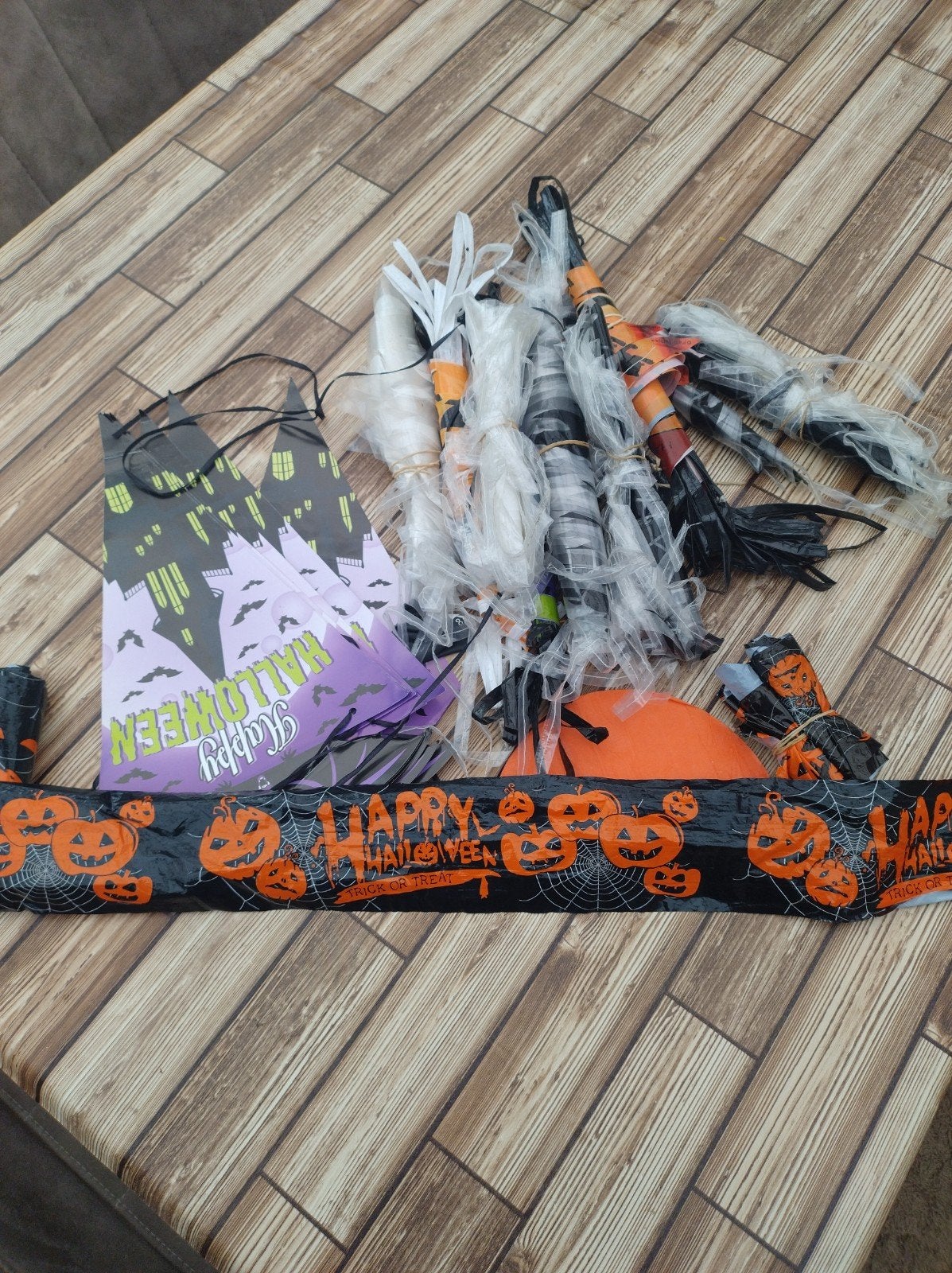 11 stuks Halloween Vlaggenlijn - Griezelige Feestversiering, Ophalen of Verzenden, Nieuw, Versiering, Halloween of Griezel