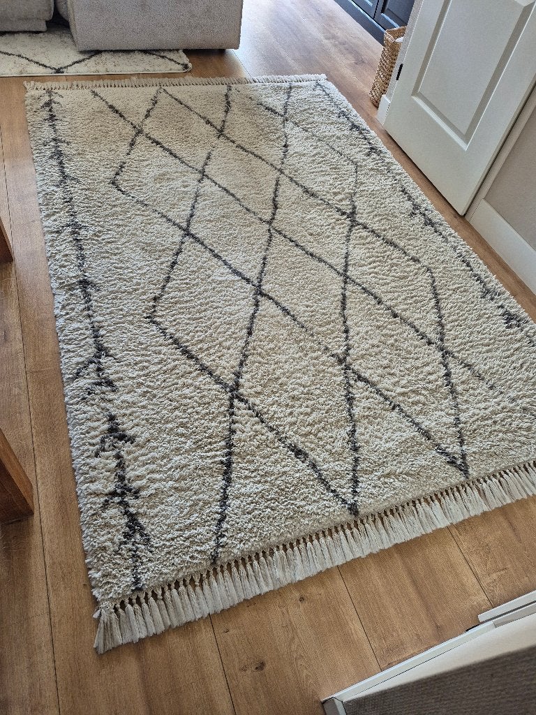 Wit/grijs vloerkleed 160x230 cm (E20), Huis en Inrichting, Stoffering | Tapijten en Kleden, Ophalen, Wit, 150 tot 200 cm, 200 cm of meer