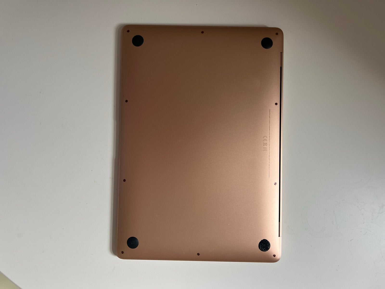 Foto 4 van MacBook Air M1 8gb RAM 256gb