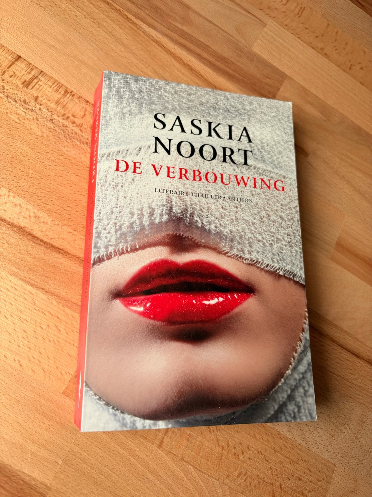 Saskia Noort - De Verbouwing (Literaire thriller), Ophalen of Verzenden, Zo goed als nieuw