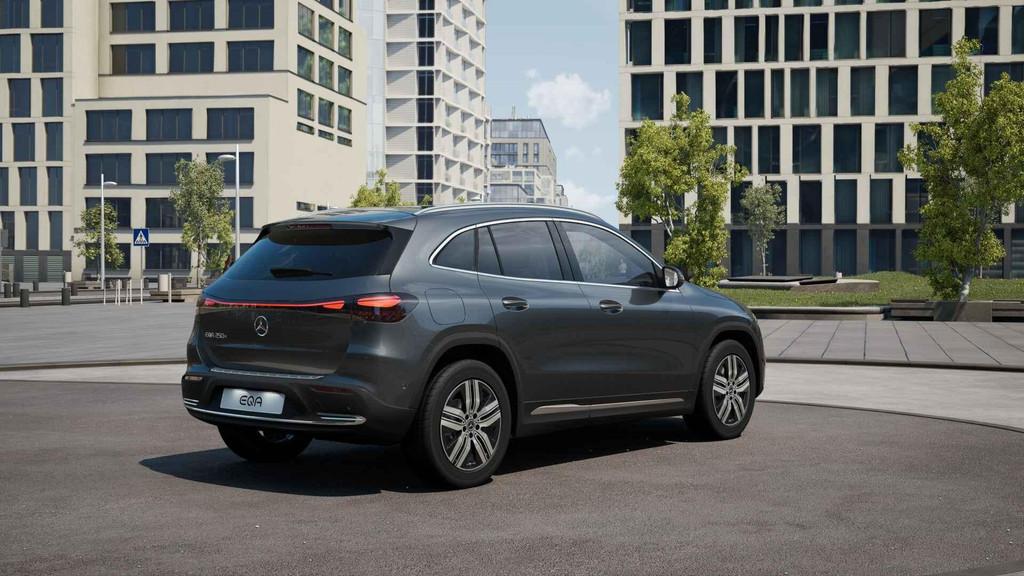 Mercedes-Benz EQA 250+ Business Solution Luxury 71 kWh | Pan, Auto's, Mercedes-Benz, 550 km, Zwart, 445 min, Nieuw